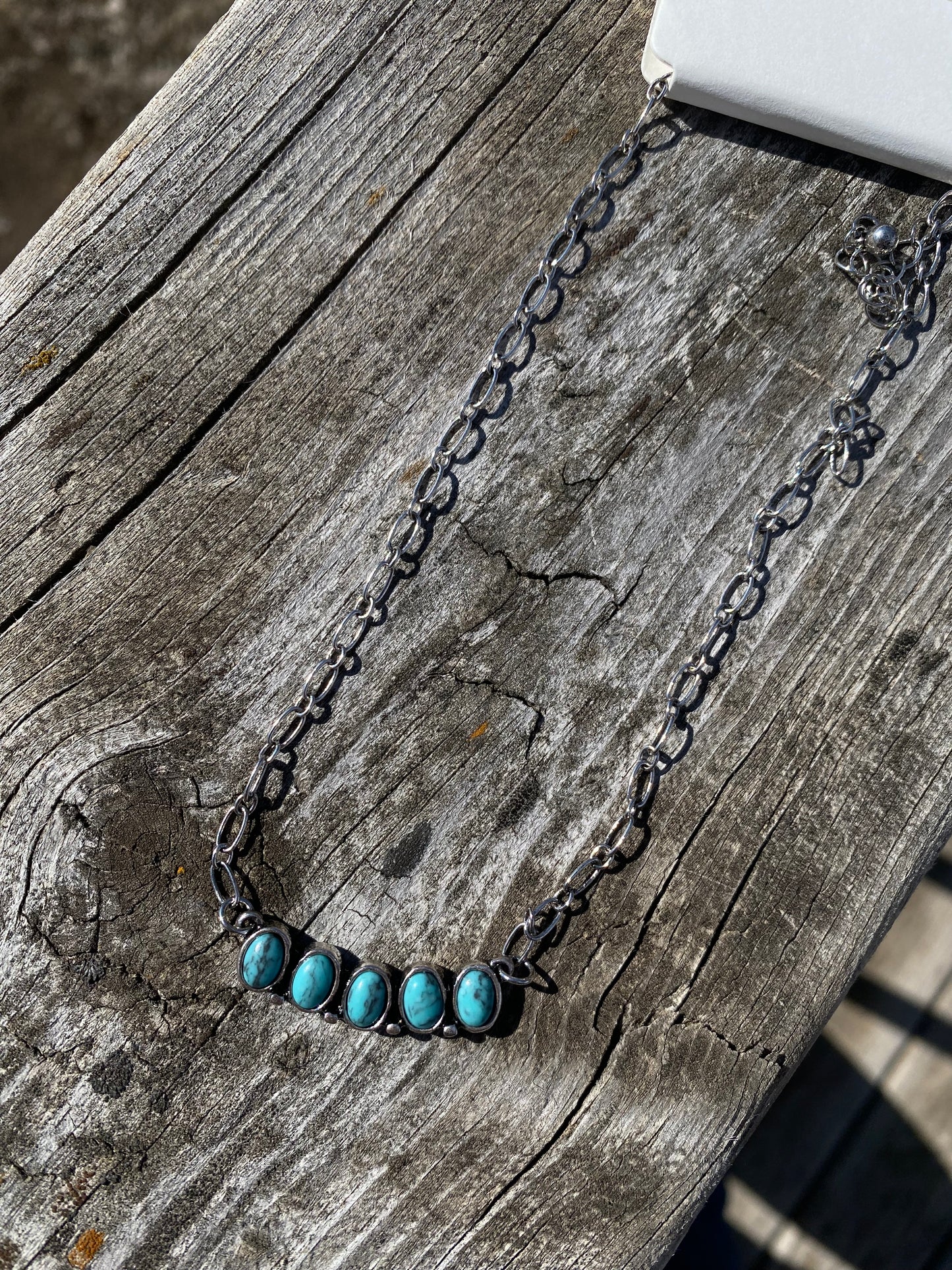 Stone Bar Pendant Choker