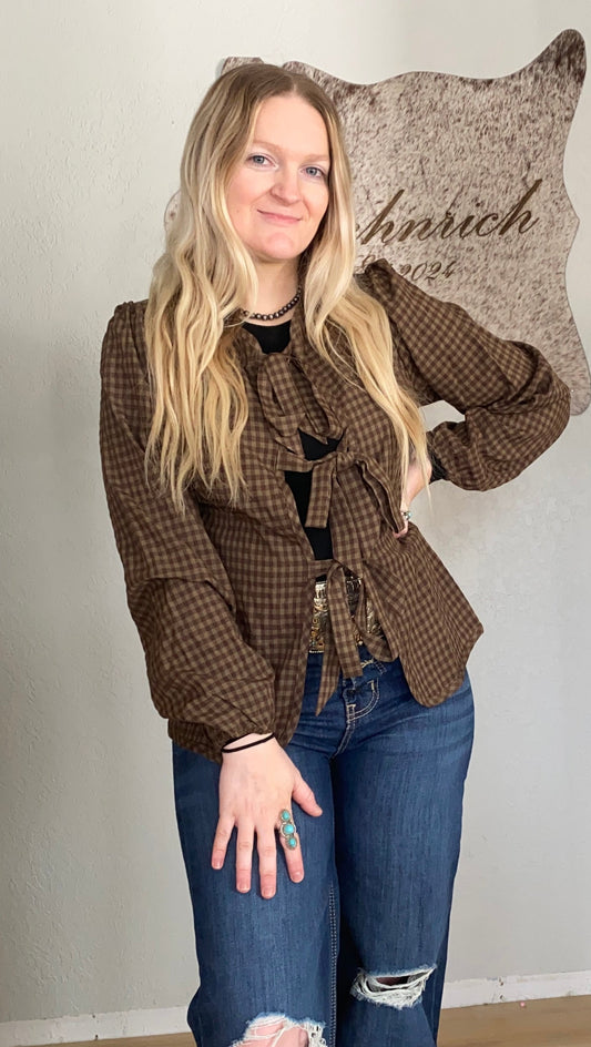 The Tie Top