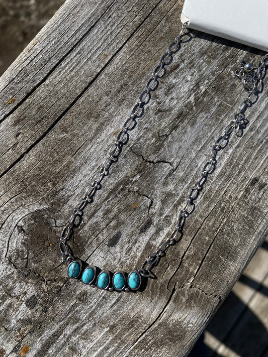 Stone Bar Pendant Choker