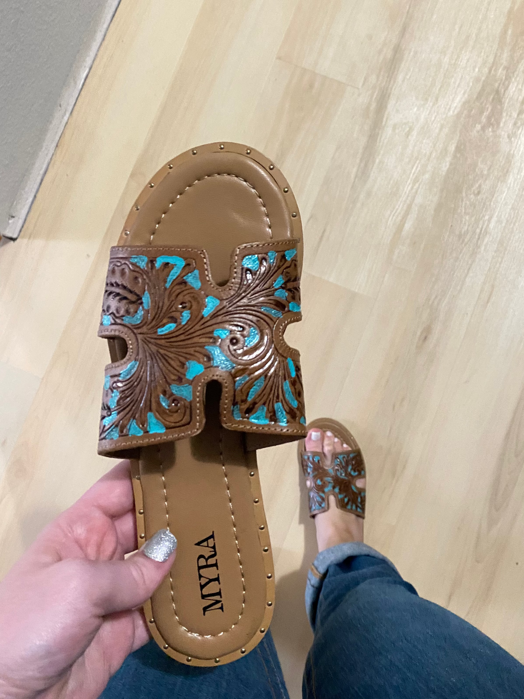 Myra Carmina Anne Sandal