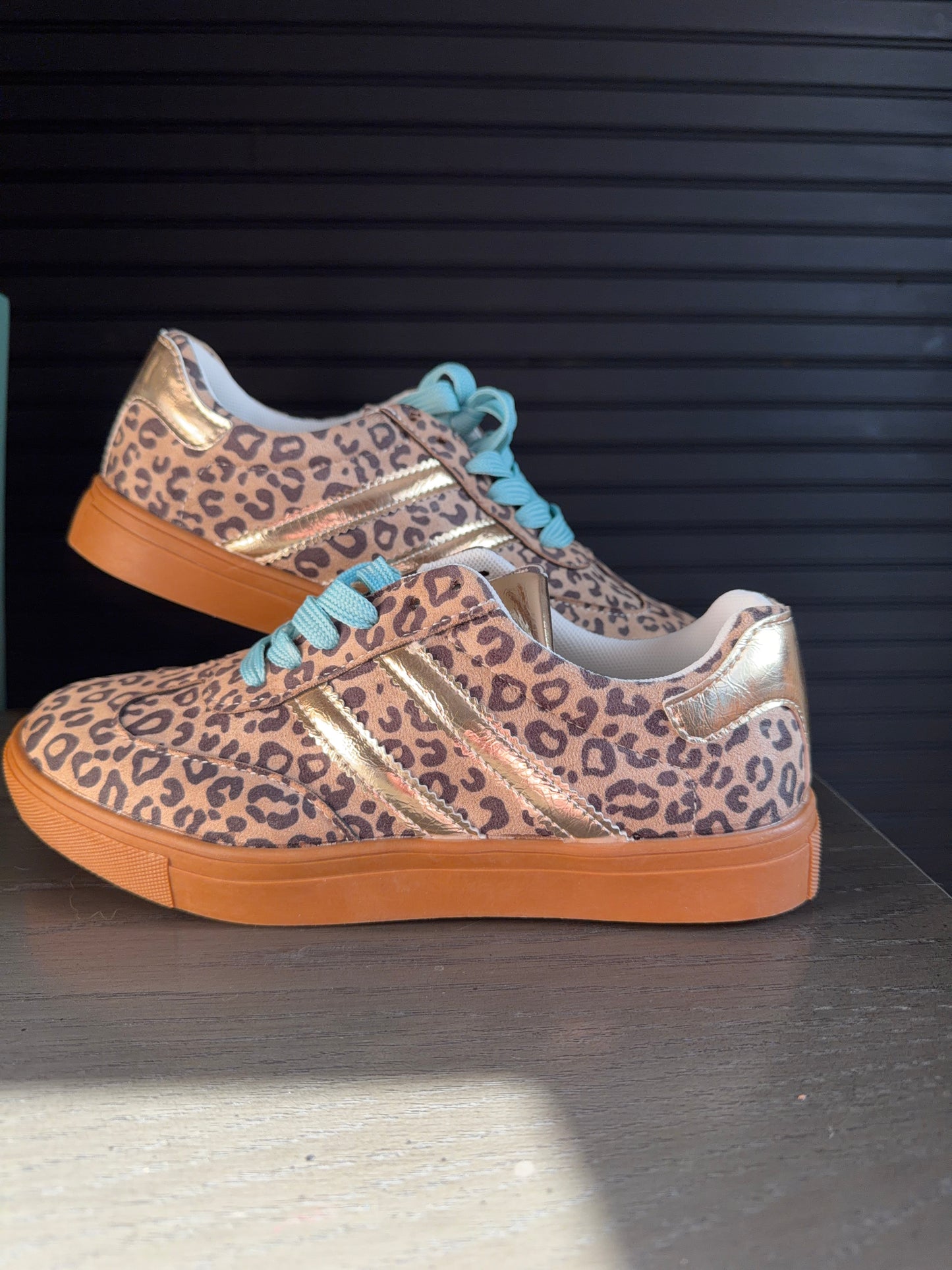 Faux Suede Leopard Sleek PU Leather Detail Lace Up Sneakers