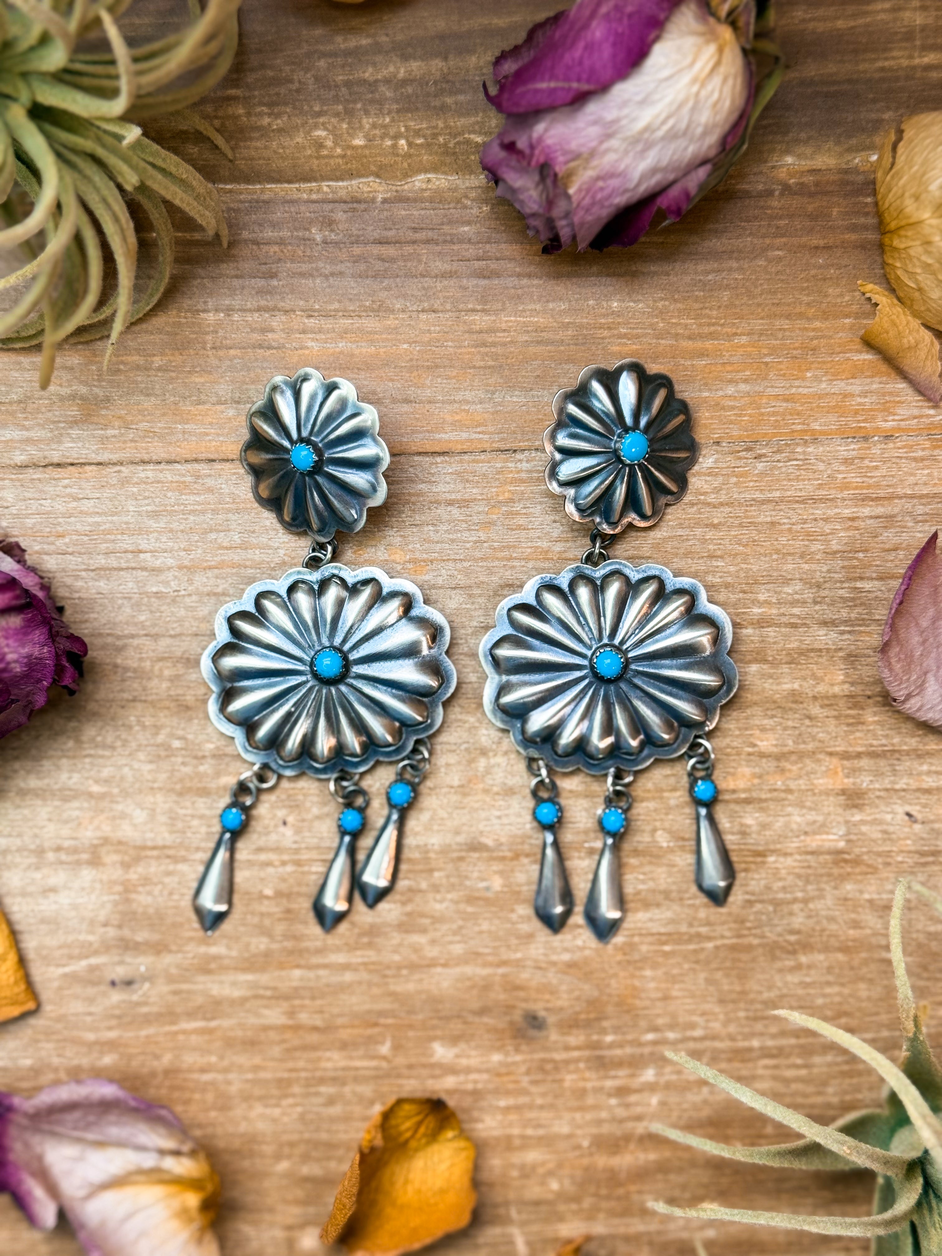 Sterling Silver Kingman Turquoise Dangle Earrings – Native Made by Cordelo Chee