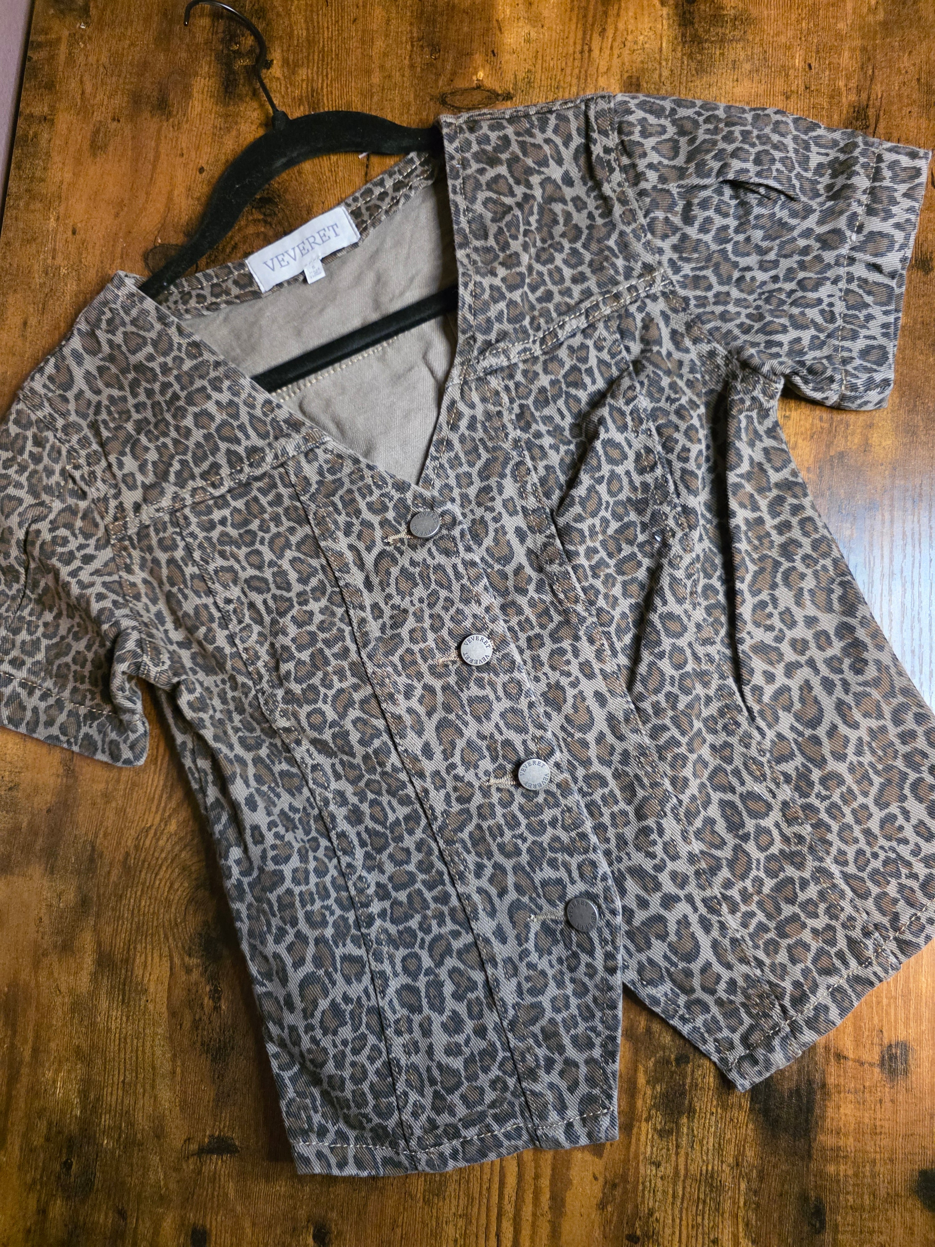 Leopard Top